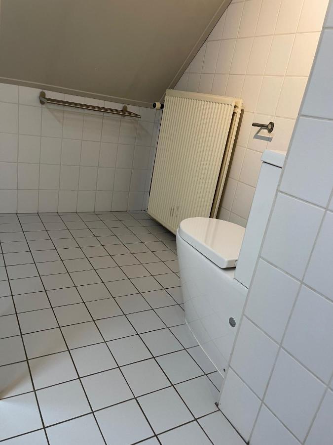 Karibu Het Voorhuis 2 Tot 6 Persoons Luxe Slaapkamers Met Een Mooie Woonkeuken Daarle Dış mekan fotoğraf